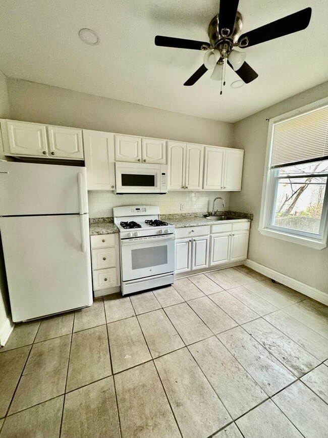 Building Photo - Spacious 3-Bedroom West Philly Home with Basement Storage