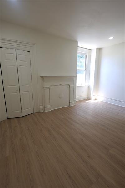 Building Photo - 1615 Manhattan St