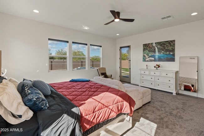 Building Photo - 4236 E Whisper Rock Trl