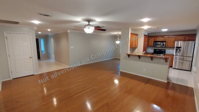 Building Photo - 13627 Puro Oro Dr