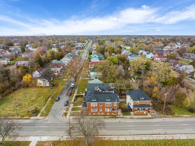 Building Photo - 7719 E Vernor Hwy