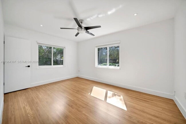 Building Photo - 77 NE 95th St