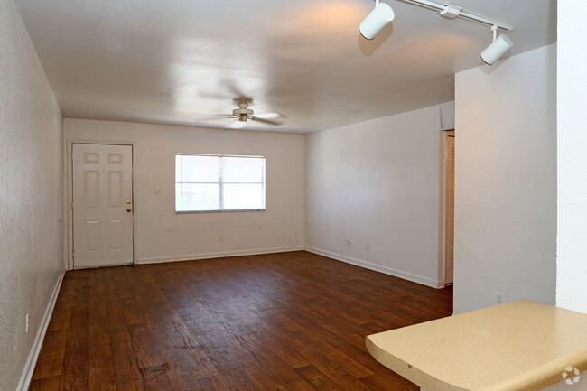Interior Photo - Hickory Hill Apartments