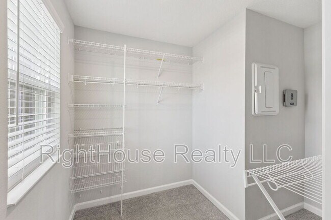 Building Photo - 212 Beautyberry Ln