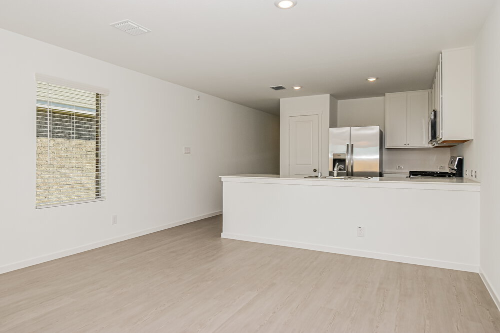 Building Photo - 1716 Crossbill St