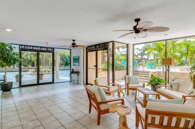 Building Photo - 1101 S Miramar Ave