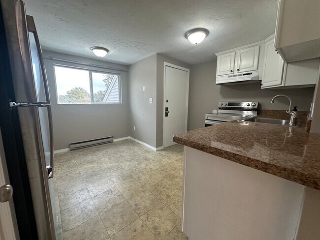 Building Photo - 10 Tideview Path