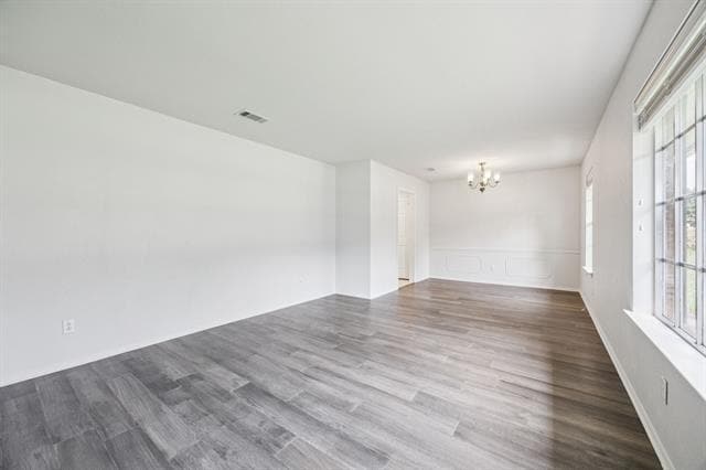 Building Photo - 1800 Midcrest Dr