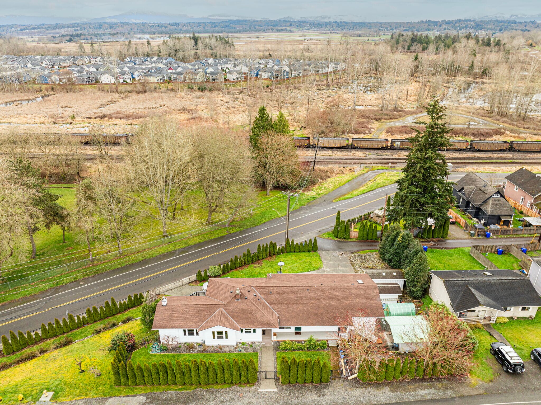 Building Photo - 4701 S 3rd Ave