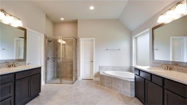 Building Photo - 2017 Limestone Lake Dr