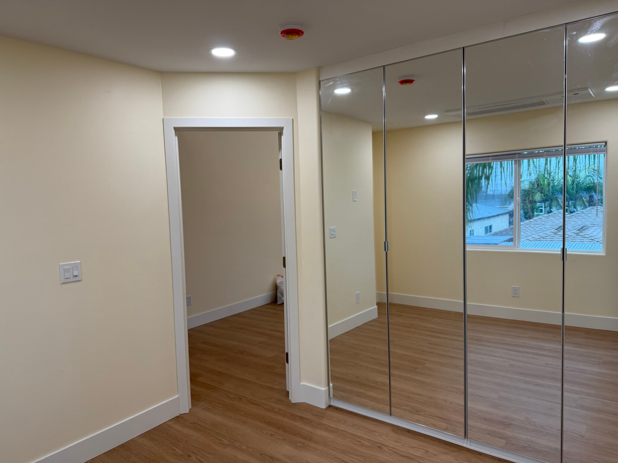 Building Photo - 3406 Nile St