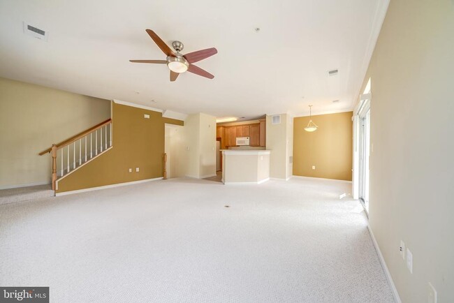 Building Photo - 13024 Cabin Creek Rd