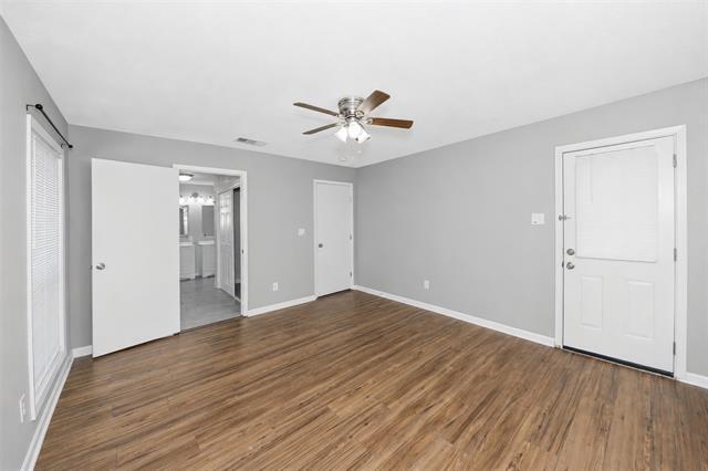 Building Photo - 1701 Brook Hollow Dr