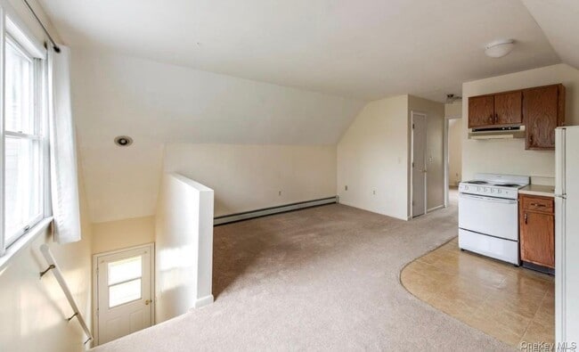 Building Photo - 34 Apple Tree Dr