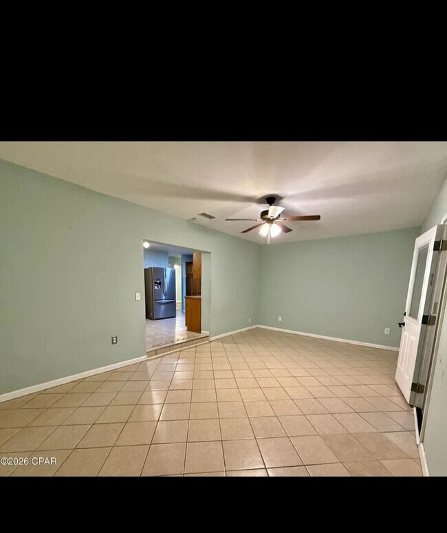 Building Photo - 1418 Iowa Ave