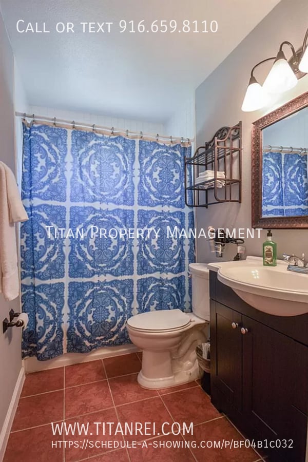 Building Photo - 6224 Cavan Dr