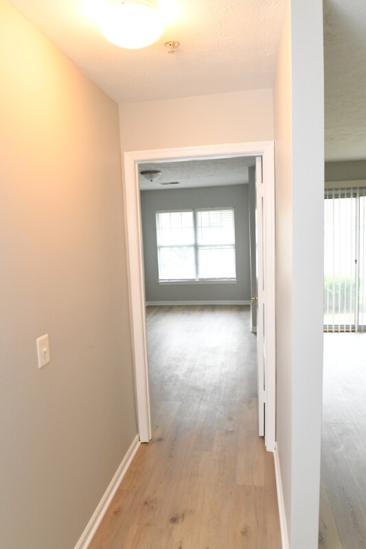 Building Photo - 8911 Town Center Cir