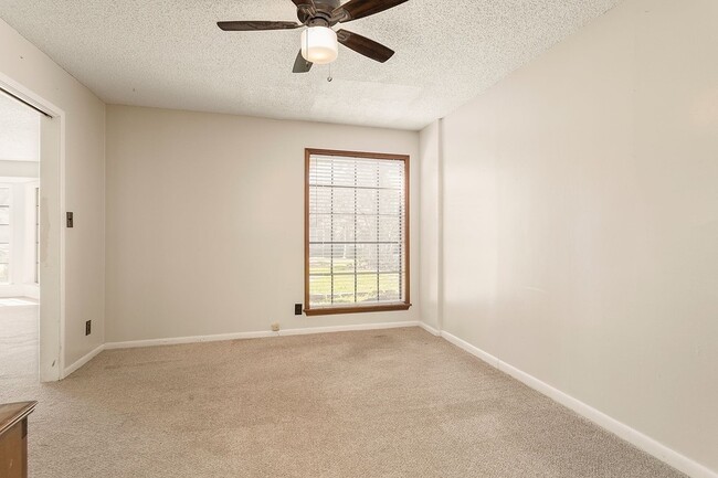 Building Photo - 1407 Key St