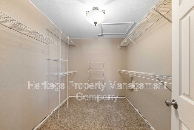 Building Photo - 219 Coriander Bend