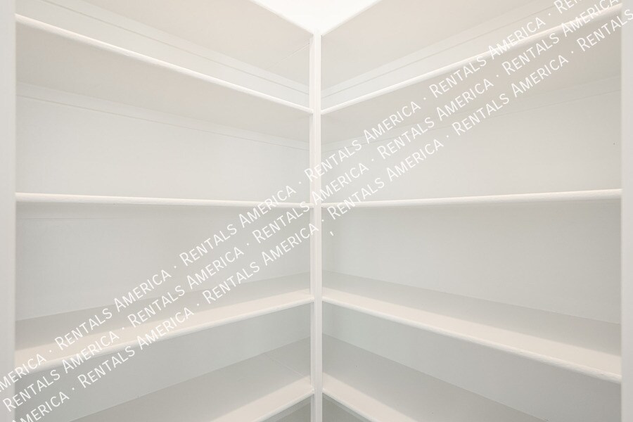 Building Photo - 3812 E Bartlett Way