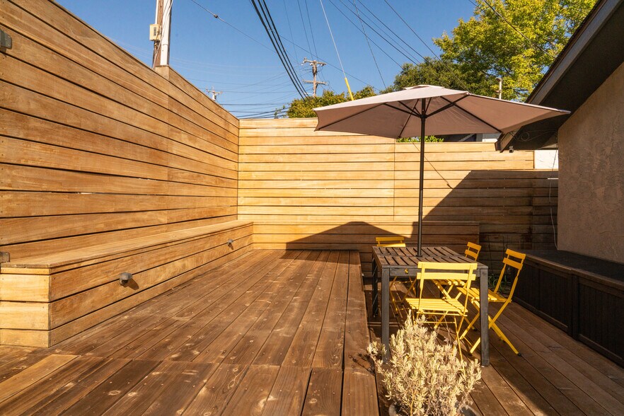 Private patio with tons of storage - 5955 Fern St