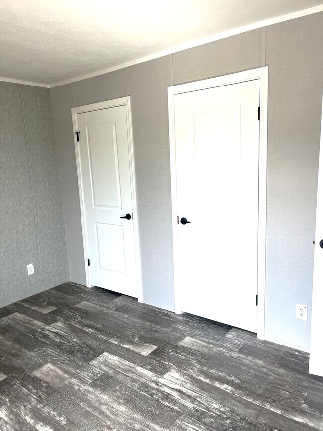 Building Photo - NEW!!!! Mobile home featuring 2 bedrooms and 1 bathroom.