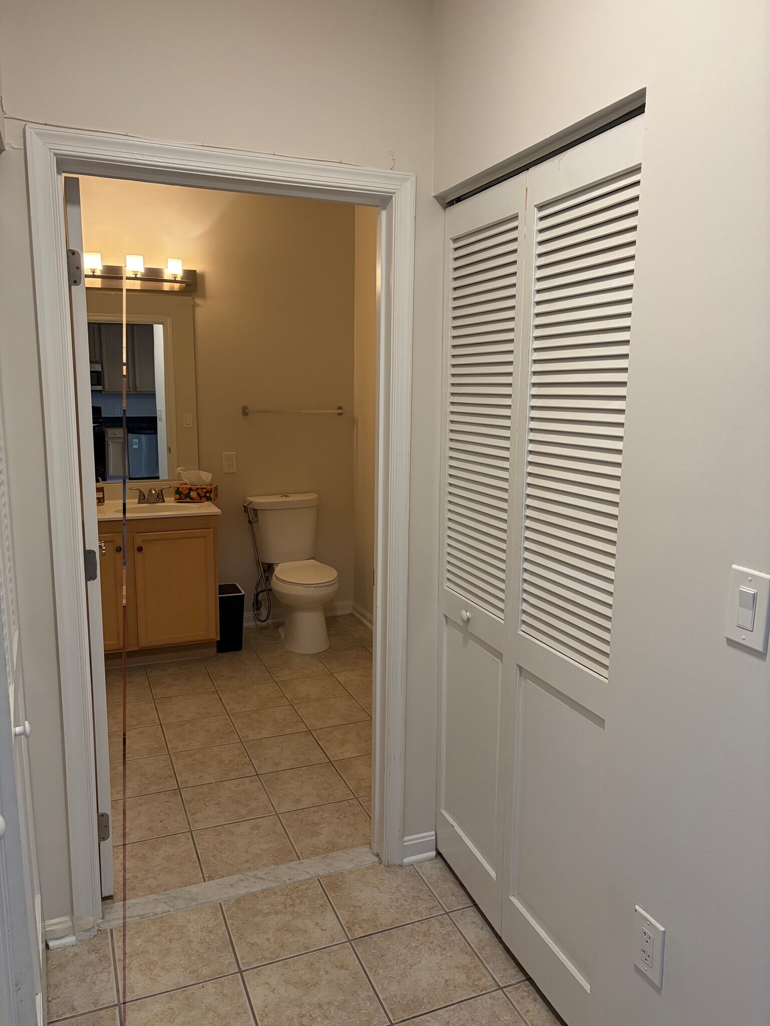 Building Photo - 2665 Prosperity Ave