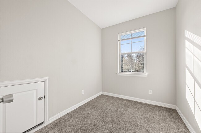 Building Photo - 24518 FM 1462