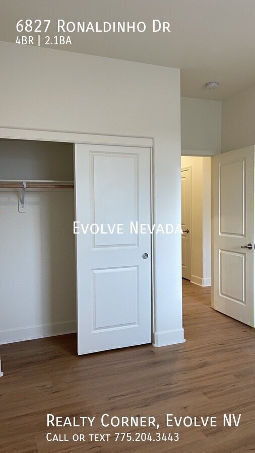 Building Photo - 6827 Ronaldinho Dr