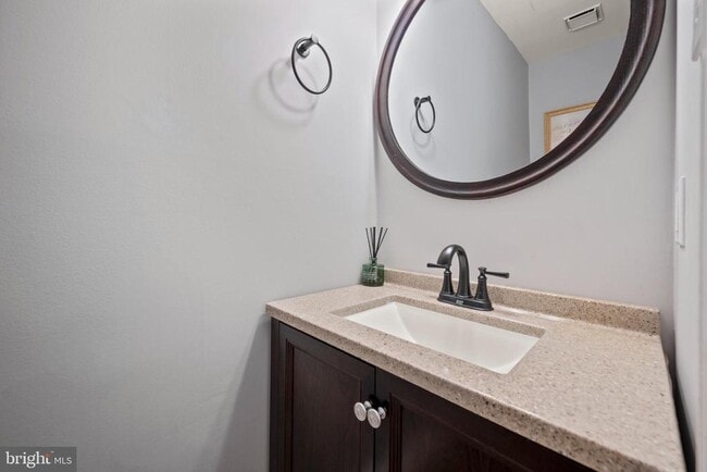 Building Photo - 8217 Township Dr