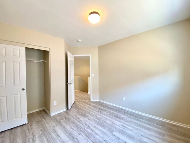 Building Photo - 6486 W Eldorado Ln
