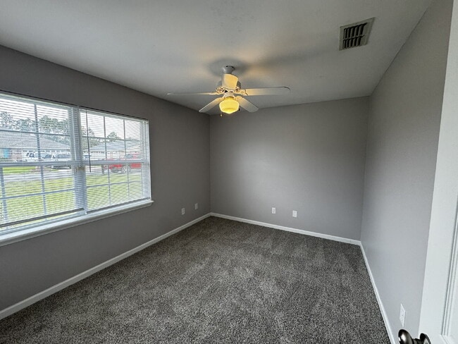 Building Photo - Home for Rent