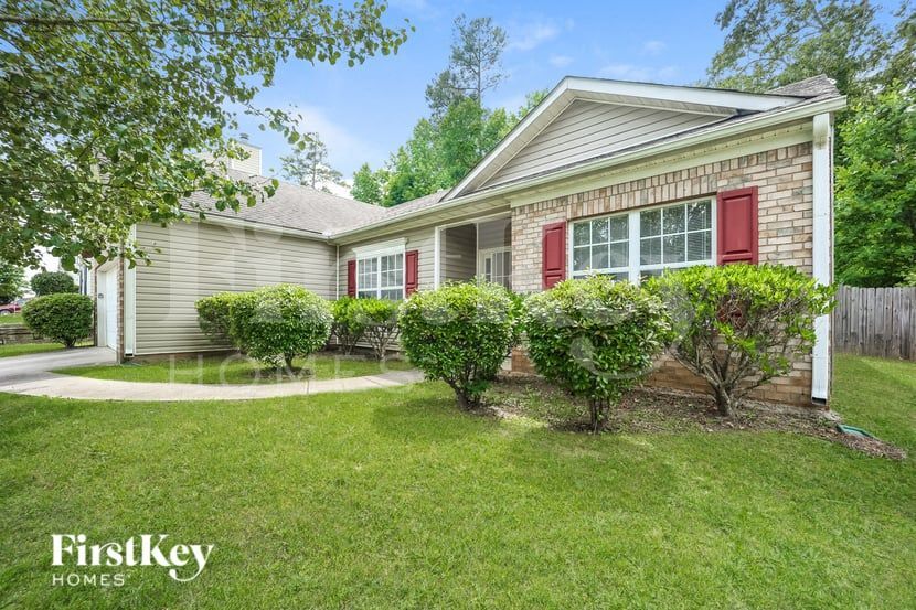 Building Photo - 5713 Old Carriage Dr