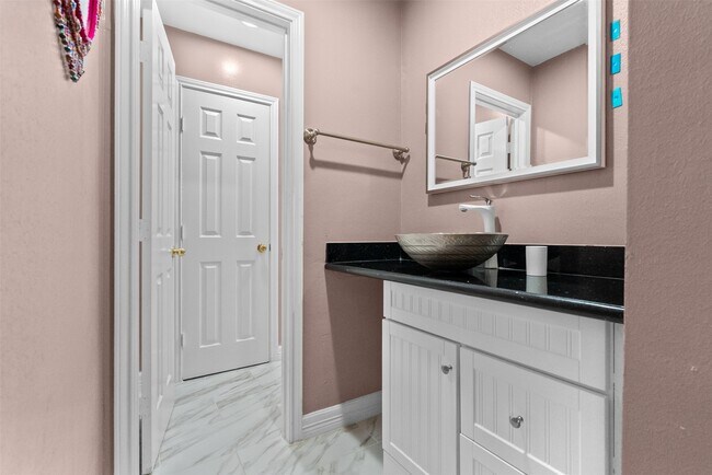 Building Photo - 3214 Brook Arbor Ln