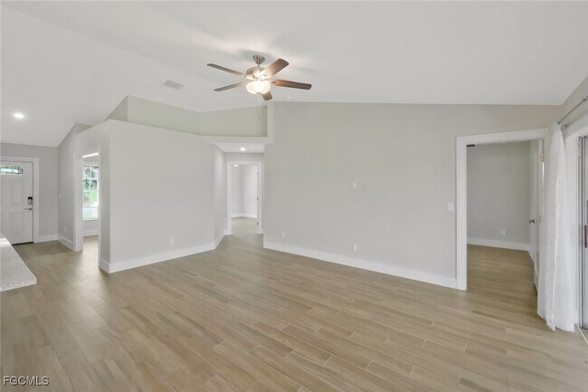 Building Photo - 2806 22nd St W