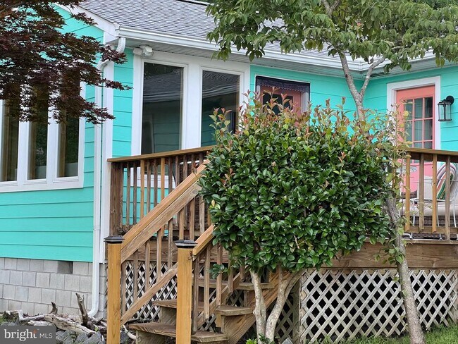 Building Photo - 126 Connie Dr