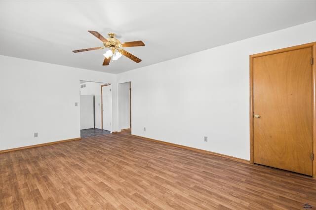 Building Photo - 832 Haines Ave