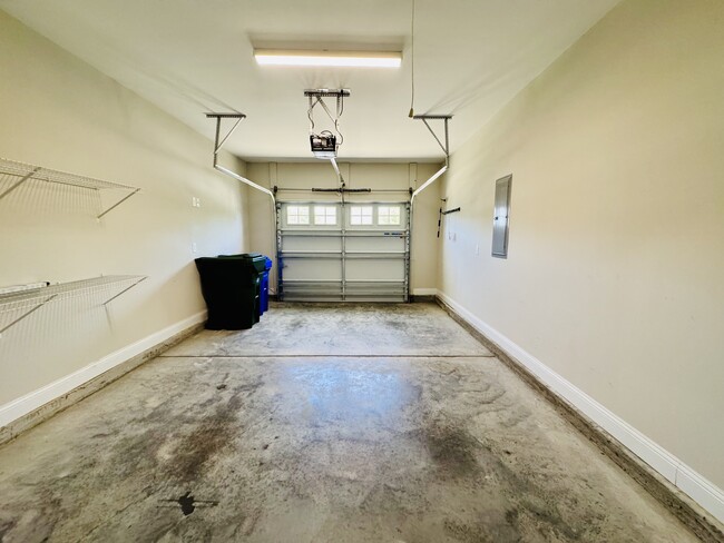 Building Photo - 1501 Ferney Dr