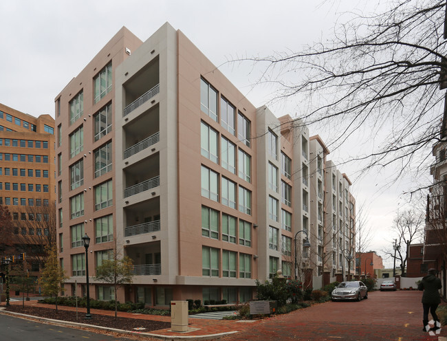 Building Photo - The Lauren Residences