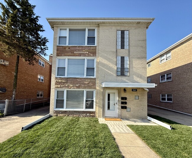 Primary Photo - 8160 Enger Ln