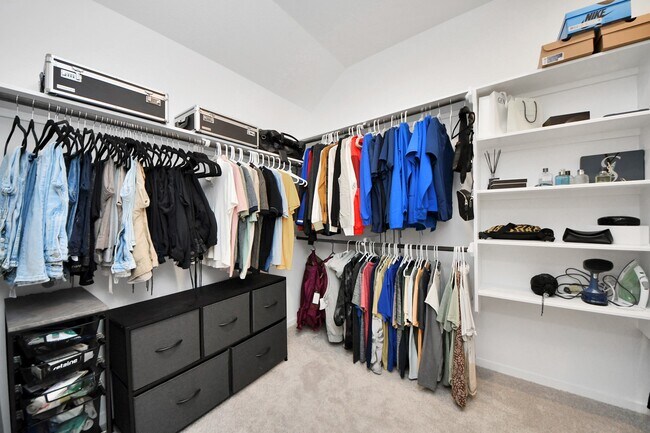 Building Photo - 8202 Tempest Stone Dr