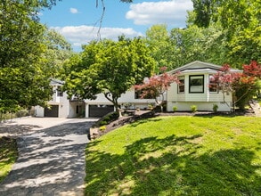 Building Photo - 4604 Mountainview Dr