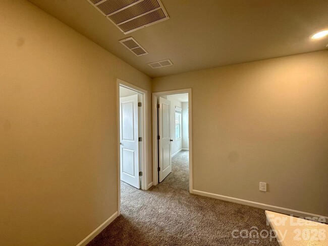 Building Photo - 4130 County Down Ave