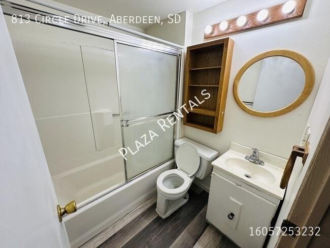 Building Photo - 202 N Washington St