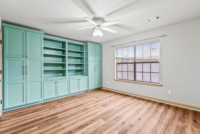 Building Photo - 3005 Mossy Creek Dr