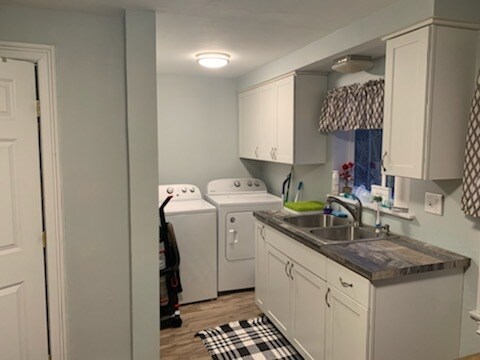 Building Photo - 83 E Main St