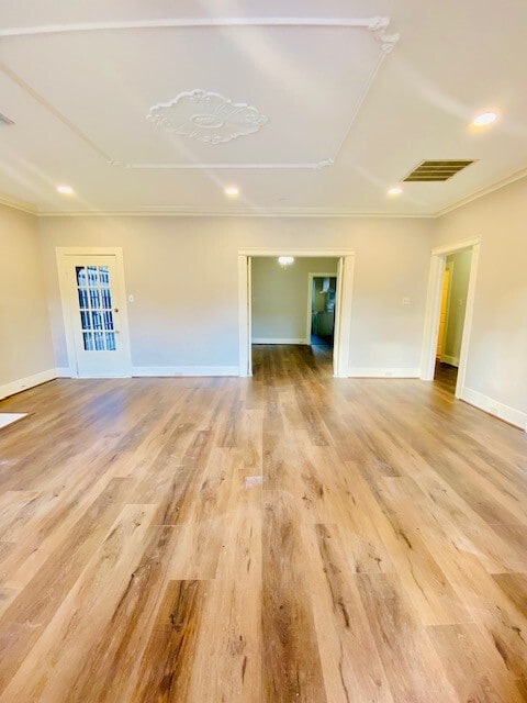 Building Photo - 4625 Bell St