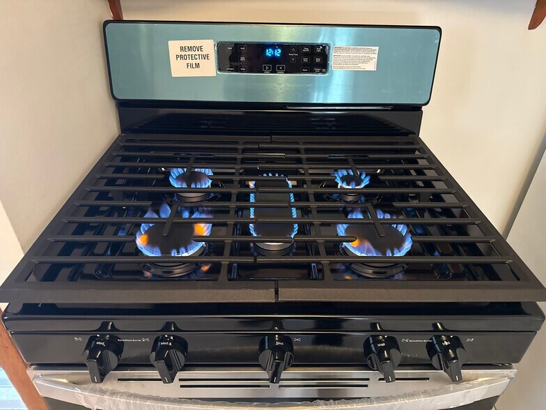 Building Photo - 4820 Green Rd