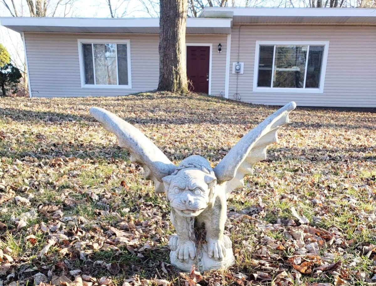 Building Photo - 671 W Clark Rd