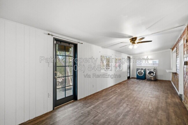 Building Photo - 4232 W Keim Dr